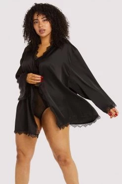 Wolf & Whistle Black Lace Trim Robe