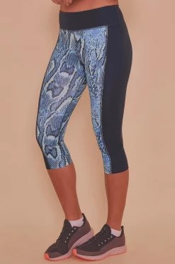 Wolf & Whistle Printed Crop Leggings Snake