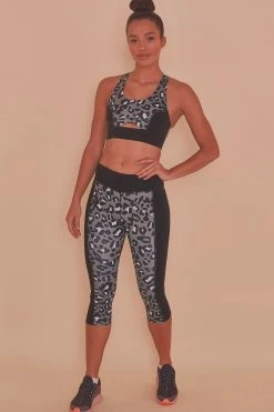 Wolf & Whistle Printed Crop Leggings Leopard