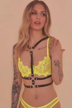 Regalia Black Chest Harness