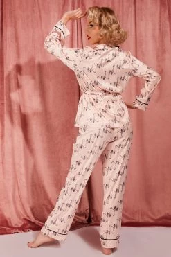 Bettie Page Lingerie Nightwear Showgirl Wrap Tie Pyjama Set