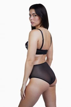 Bettie Page Lingerie Spot Overwire Bra A - DDD/F