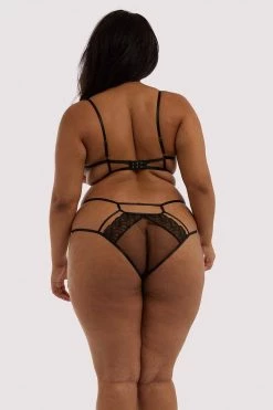 Hustler New In Bras Tilly Black Caged Embroidery Bra