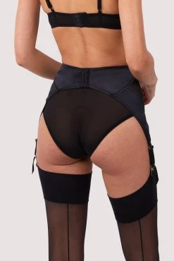 Kiss Me Deadly Kestosque Black Suspender / Garters Suspenders