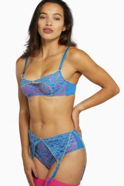 Regalia Aviyah Contrast Lace Panelled Bra 9 Regalia Aviyah Contrast Lace Panelled Bra