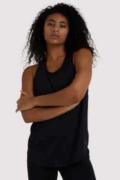 Wolf & Whistle Activewear Black Jersey Vest