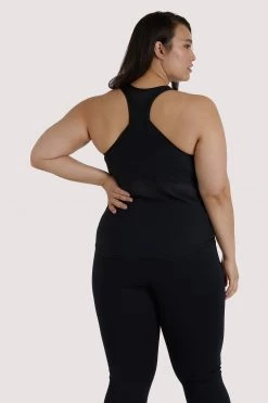 Wolf & Whistle Black Curve Vest Activewear