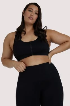 Wolf & Whistle Activewear Black Zip Front Curve Bra