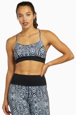 Wolf & Whistle Activewear Abstract Print Sports Bra With Strappy Back
