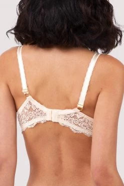 Wolf & Whistle Ariana Vanilla Everyday Bra