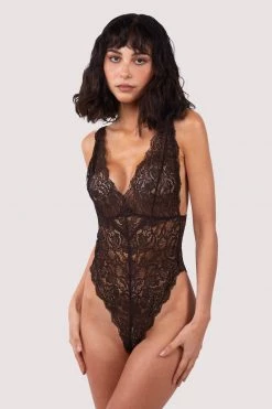 Wolf & Whistle New In Ariana Coffee Lace Body