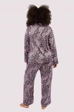 Wolf & Whistle Kaylee Long Sleeve Lilac Animal PJs 16 Wolf & Whistle Kaylee Long Sleeve Lilac Animal PJs