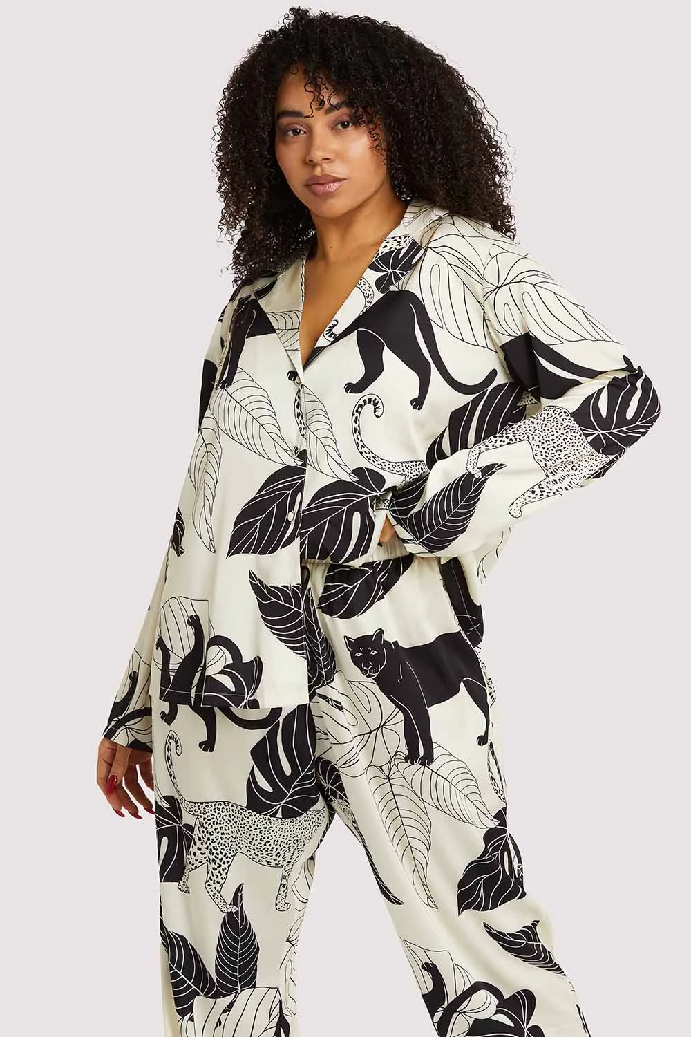 Wolf & Whistle Panther Print Satin Pyjama Set Nightwear 2 Wolf & Whistle Panther Print Satin Pyjama Set Nightwear