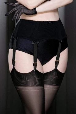 Kiss Me Deadly Retro Classics 6-Strap Suspender Belt Suspenders