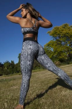 Wolf & Whistle Abstract Print High Waist Leggings