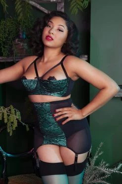 Bettie Page Lingerie Suspenders Elsie Emerald Green Lace Girdle