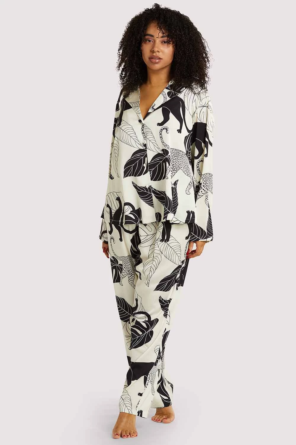 Wolf & Whistle Panther Print Satin Pyjama Set Nightwear 5 Wolf & Whistle Panther Print Satin Pyjama Set Nightwear