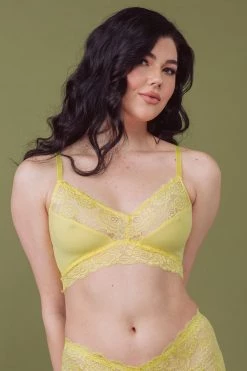 Kilo Brava Lemonade V-Neck Bralet