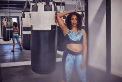 Wolf & Whistle Printed Crop Leggings Snake Curve Activewear